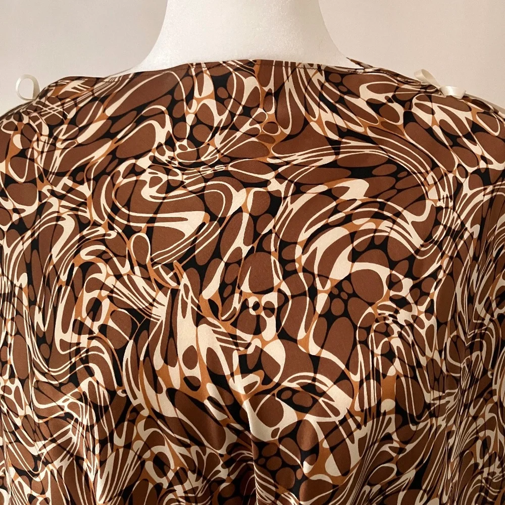 SILK HOLT RENFREW TOP - Picture 4 of 16